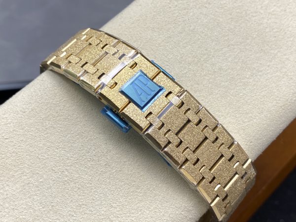 オーデマ・ピゲ ロイヤル オーク フロステッド ゴールド 26240BA.GG.1324BA.01 Cal.4401【APS工場出品】 - 画像 (10)