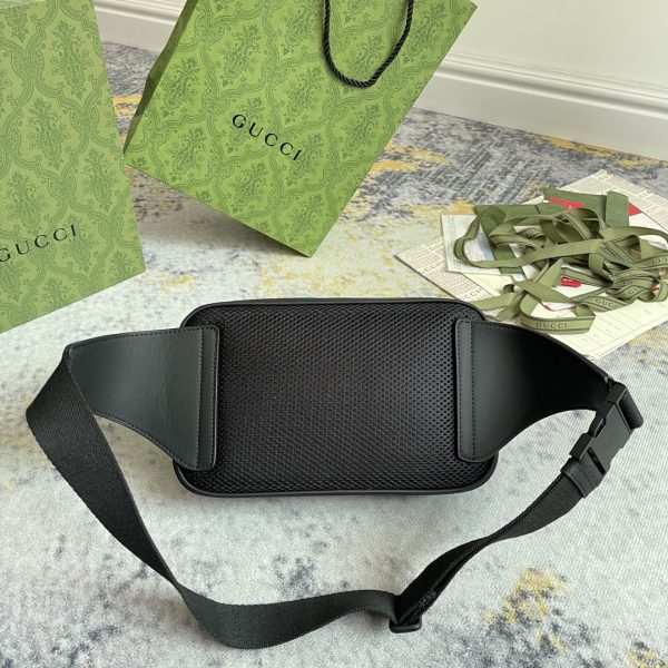 グッチ GUCCI 771422 レプリカ · GGエンボスレザー ウエストバッグ/ベルトバッグ テックブラック - 画像 (6)