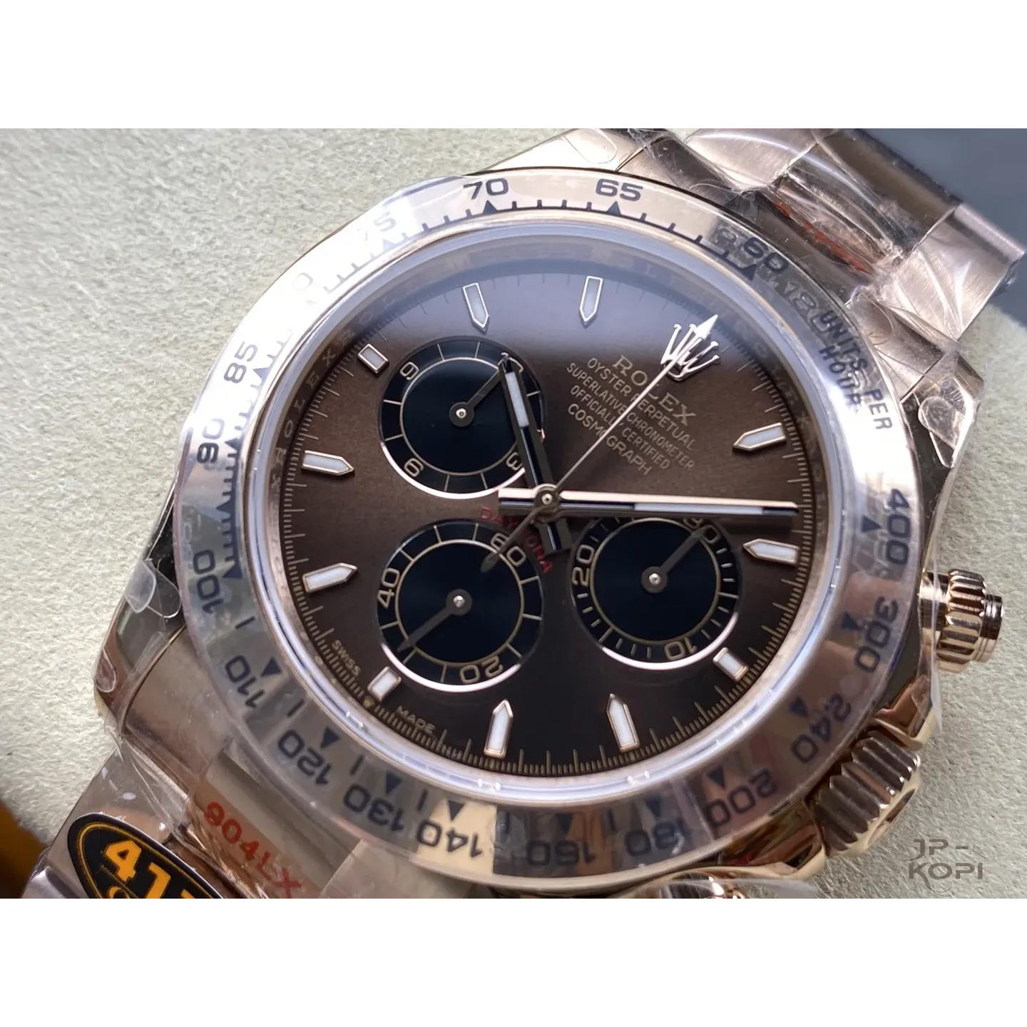 ロレックス デイトナ 126505-0005 チョコレート&ブラック 上海Cal.4131 加重版【QF工場製 高品質コピー腕時計】 - 画像 (4)