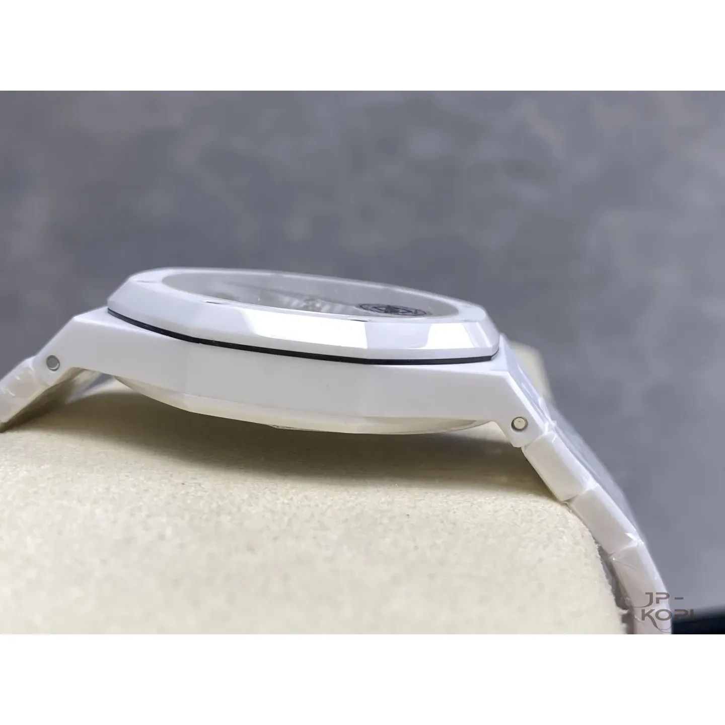 オーデマ・ピゲ ロイヤルオーク 15500 ホワイトセラミック ダイアルシルバー 【APS工場出品】 - 画像 (7)