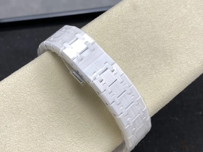 オーデマ・ピゲ ロイヤルオーク 15500 ホワイトセラミック ダイアルブラック 【APS工場出品】 - 画像 (9)