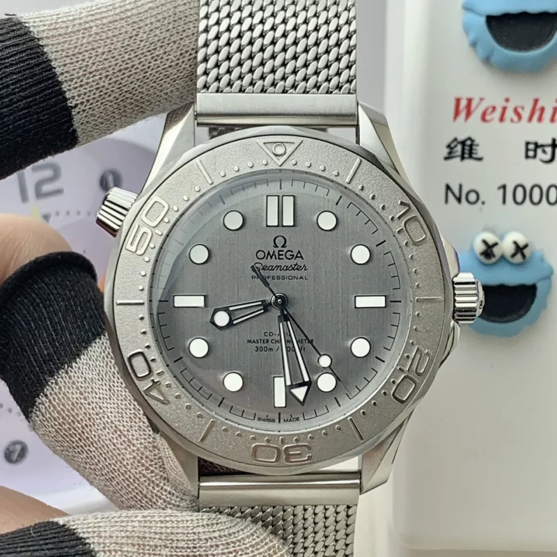 オメガ シーマスター ダイバー300M 210.30.42.20.06.002｜グレー文字盤×チタンベゼル 42MM【VS工場製】