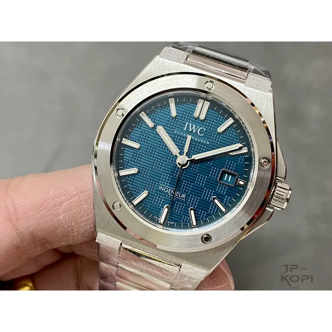 IWC インヂュニア IW328903|アクアダイアル 904Lステンレス 40mm【V7工場製 高品質コピー時計】 - 画像 (4)