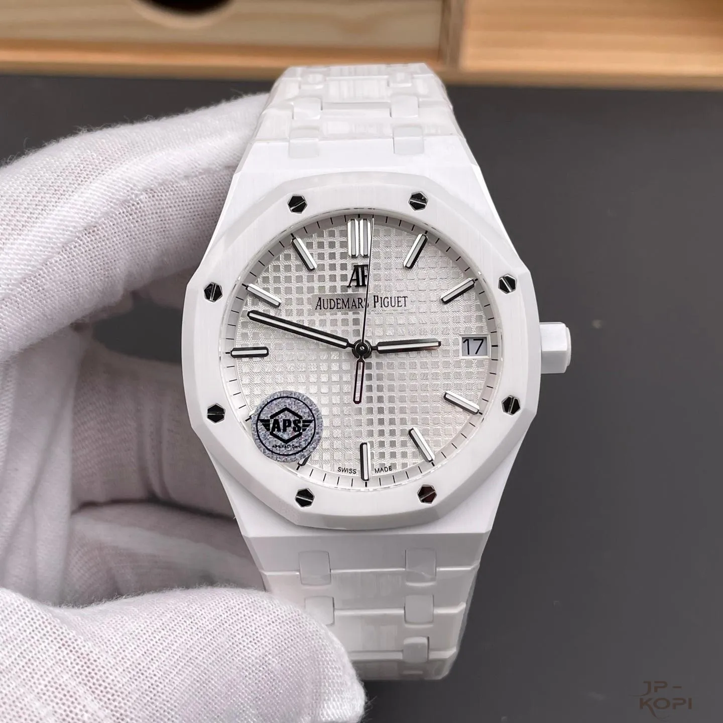 オーデマ・ピゲ ロイヤルオーク 15500 ホワイトセラミック ダイアルシルバー 【APS工場出品】 - 画像 (2)
