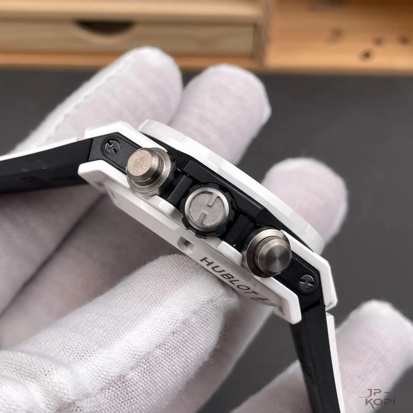ウブロ ビッグバン ウニコ 441.CU.5910.RX|ホワイトセラミック 42MM【BBF製】 - 画像 (7)
