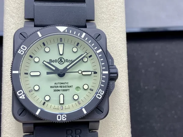 ベル＆ロス BR0392-D-C5-CE/SRB｜フルルム夜光グリーンダイヤル 42mm【BR工場製】