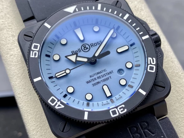 ベル＆ロス BR03A-D-LM-CE/SRB｜フルルム夜光ペールブルーダイヤル 42mm【BR工場製】 - 画像 (2)