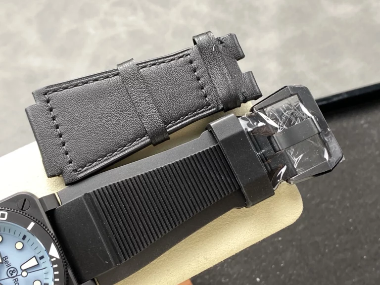 ベル＆ロス BR03A-D-LM-CE/SRB｜フルルム夜光ペールブルーダイヤル 42mm【BR工場製】 - 画像 (7)