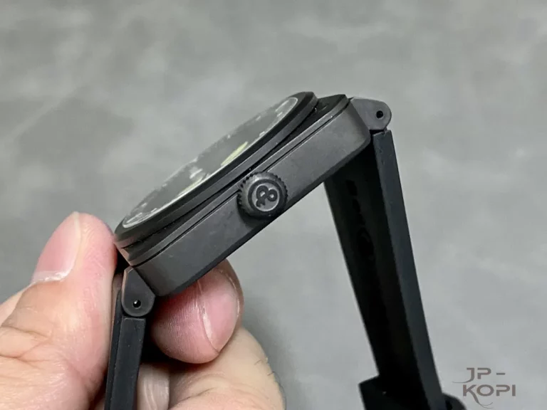 ベル＆ロス BR03A-CPS-CE/SRB｜ブラックダイヤル 41mm ジャイロコンパス【BR工場製】 - 画像 (4)