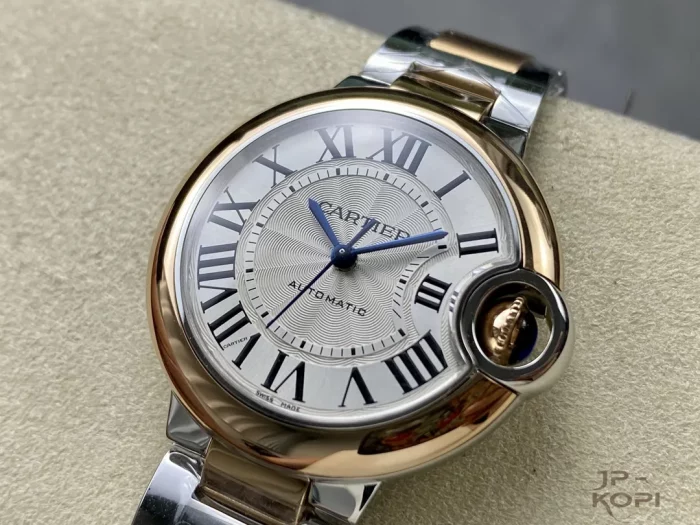 カルティエ バロンブルー W2BB0032｜レディース 33mm シルバー文字盤 ローズゴールドコンビ【3K製】 - 画像 (3)