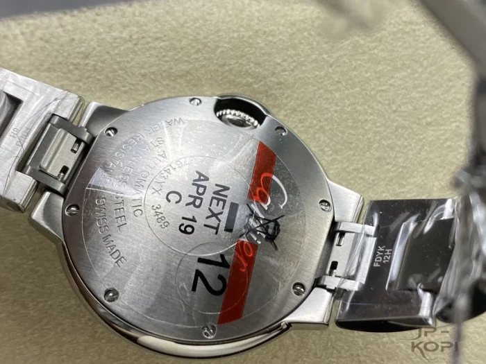カルティエ バロンブルー W6920100｜レディース 33mm ピンク文字盤 ステンレスブレス【3K製】 - 画像 (8)