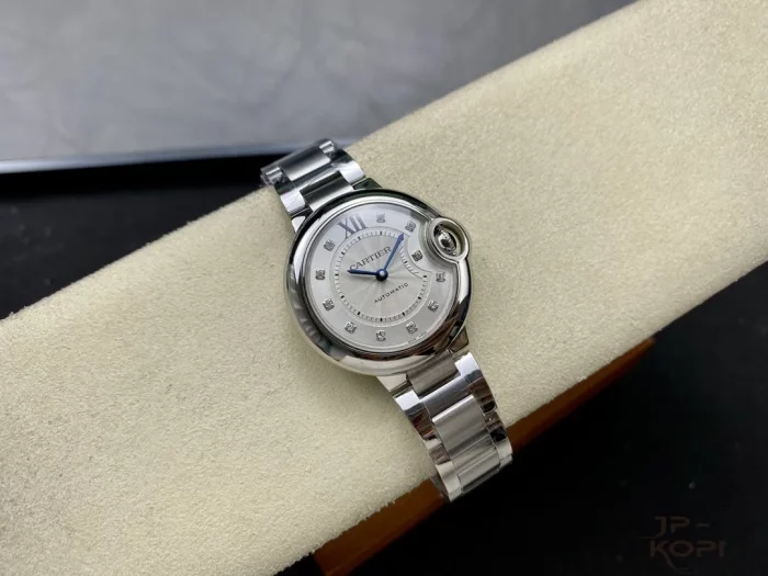 カルティエ バロンブルー W4BB0021｜レディース 33mm シルバー文字盤 ダイヤモンド11石 ステンレスブレス【3K製】 - 画像 (4)