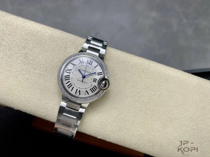 カルティエ バロンブルー W4BB0016｜33mm レディース ダイヤベゼル＆シルバーダイヤル【3K工場製】 - 画像 (5)