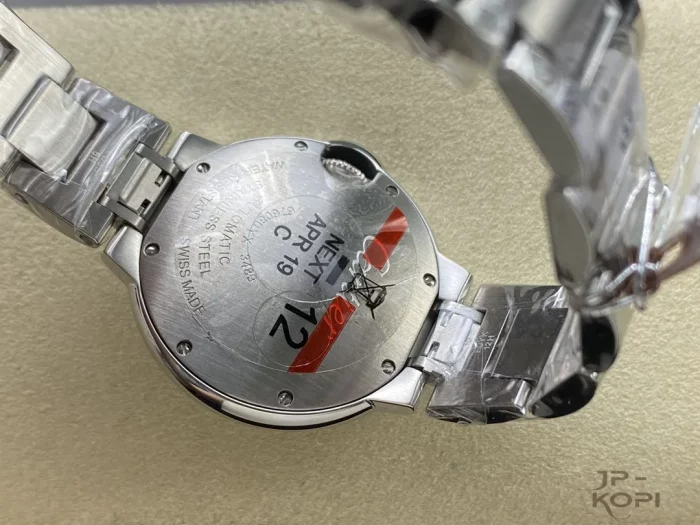 カルティエ バロンブルー W4BB0016｜33mm レディース ダイヤベゼル＆シルバーダイヤル【3K工場製】 - 画像 (8)
