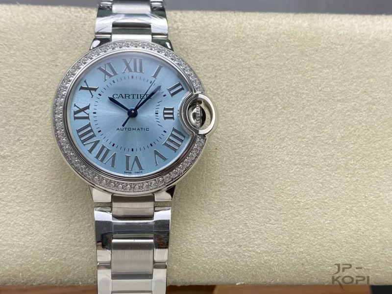 カルティエ バロンブルー W4BB0028｜ブルーダイヤル＆ダイヤベゼル レディース 33mm【3K工場製】