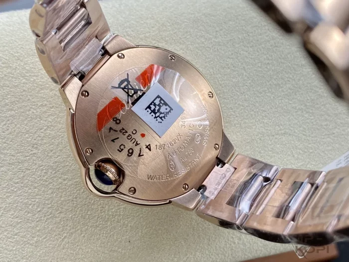 カルティエ バロンブルー WJBB0036｜33mm レディース ダイヤベゼル コンビケース【3K工場製】 - 画像 (7)