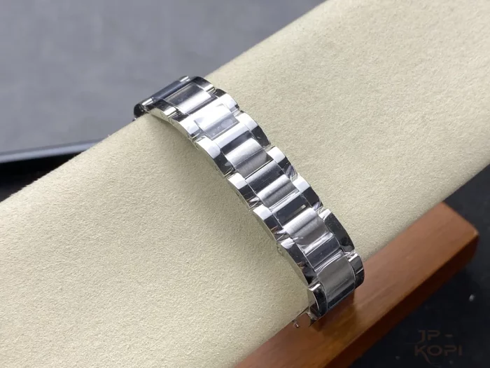 カルティエ バロンブルー W4BB0029｜28mm レディース クオーツ ダイヤ11P文字盤×スチール【AF工場製】 - 画像 (8)