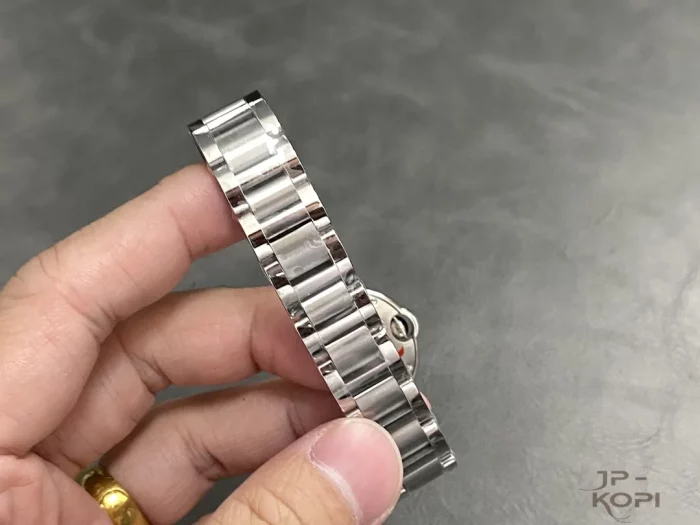 カルティエ バロンブルー WE9003Z3｜28mm レディース クオーツ ダイヤベゼル×シルバー文字盤【AF工場製】 - 画像 (9)