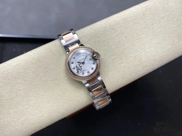 カルティエ バロンブルー W3BB0009｜28mm レディース クオーツ ダイヤ11P文字盤×ローズゴールドコンビ【AF工場製】 - 画像 (4)