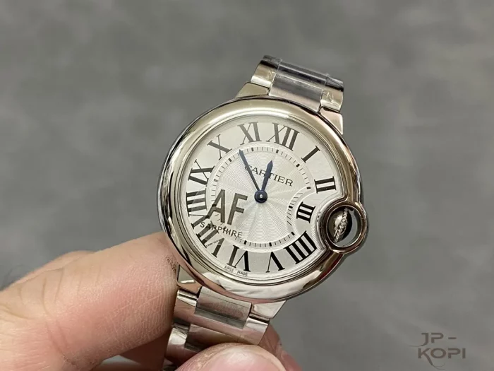 カルティエ バロンブルー WSBB0045｜33mm レディース クオーツ シルバー文字盤×コンビ【AF工場製】 - 画像 (3)