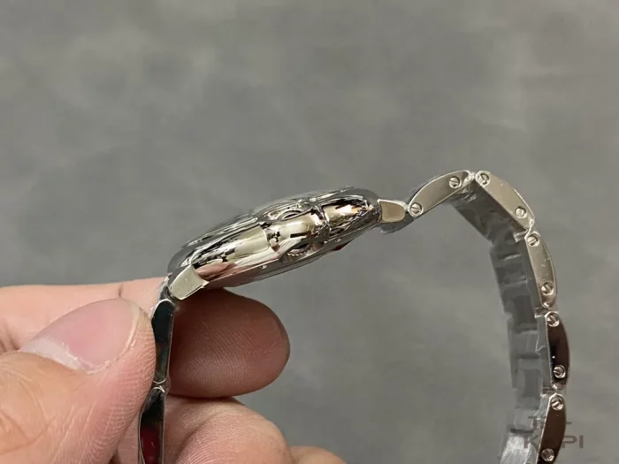 カルティエ バロンブルー WSBB0045｜33mm レディース クオーツ シルバー文字盤×コンビ【AF工場製】 - 画像 (6)