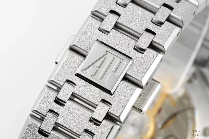 オーデマ・ピゲ ロイヤルオーク 15500｜メンズ ブラックダイヤル×フロステッドゴールド【APS工場製】 - 画像 (9)