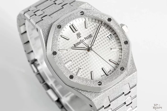 オーデマ・ピゲ ロイヤルオーク 15500｜メンズ シルバーダイヤル×フロステッドゴールド【APS工場製】 - 画像 (3)