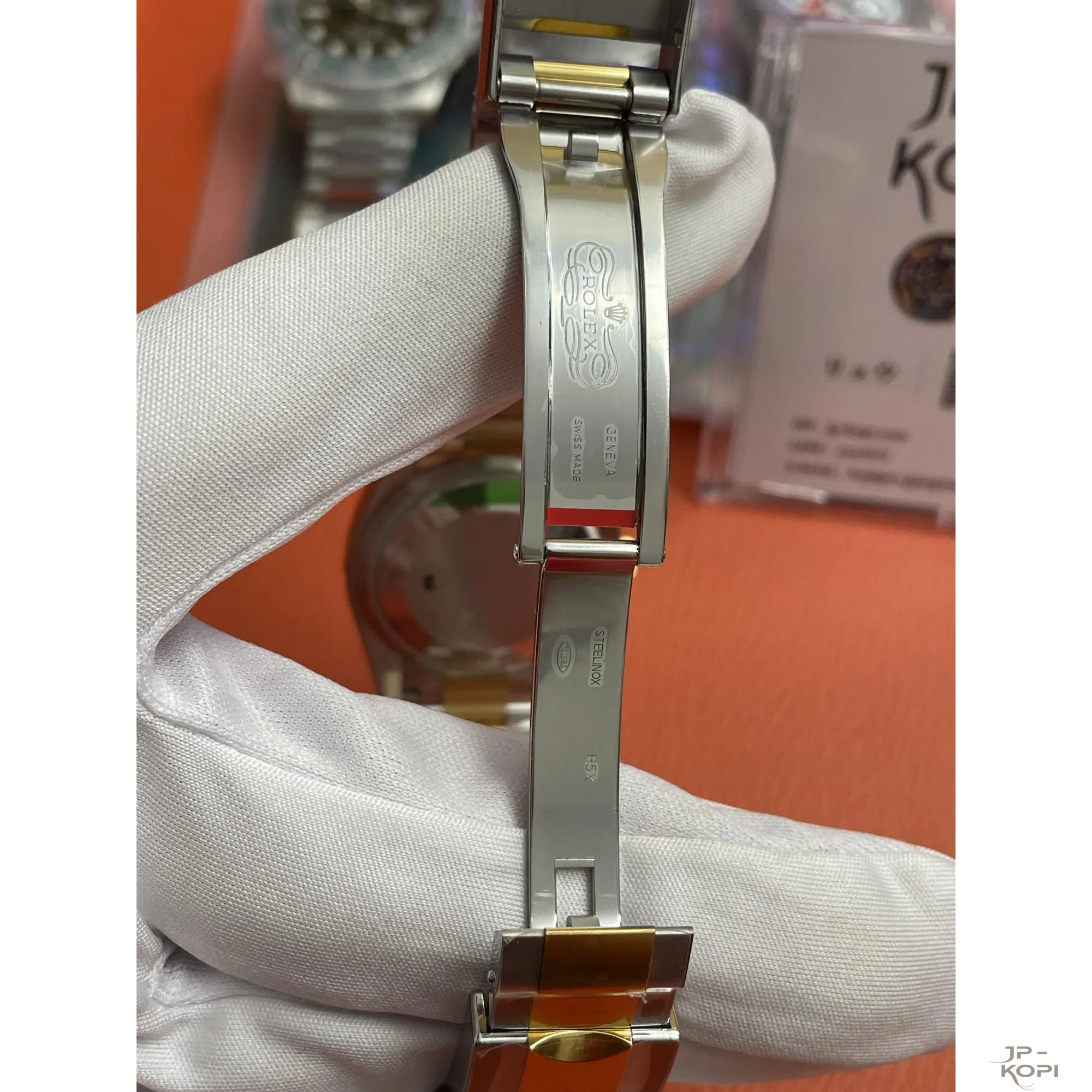 ロレックス エクスプローラー I 124273|イエローゴールドコンビ 36mm ブラックダイアル 丹東Cal.3230【VS工場製】 - 画像 (9)