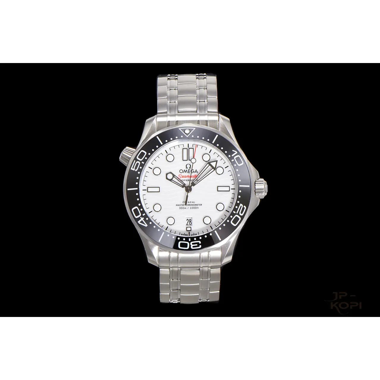 オメガ シーマスター 300|メンズ ホワイト文字盤×ステンレスブレス 丹東Cal.8800 V4【VS工場製】