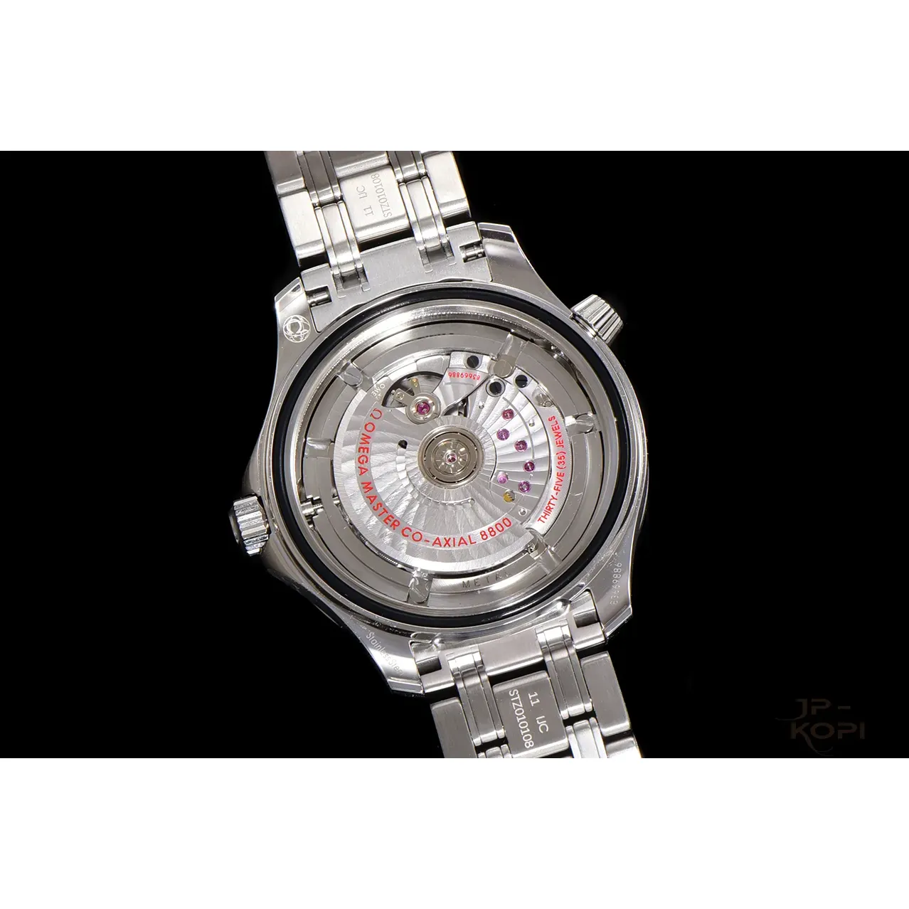 オメガ シーマスター 300 42MM|ホワイト文字盤×904Lステンレスブレス 丹東Cal.8800 V4【VS工場製 高品質コピー時計】 - 画像 (8)