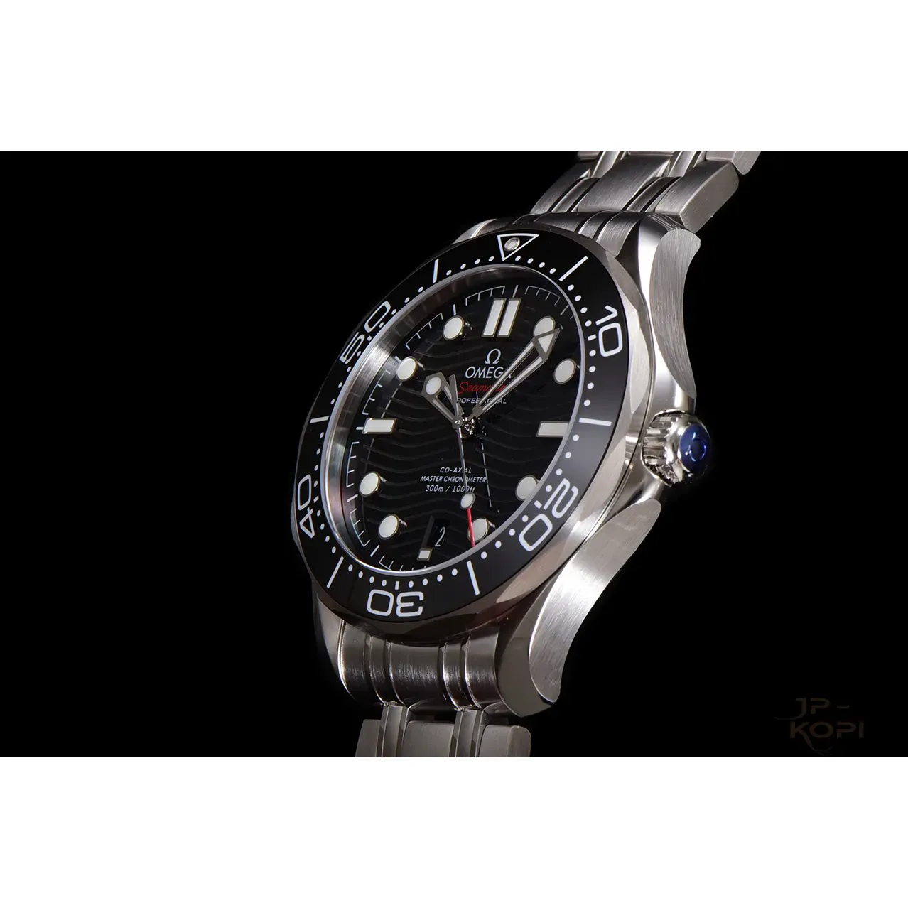 オメガ シーマスター 300 210.30.42.20.01.001|ブラック文字盤×904Lステンレスブレス 丹東Cal.8800 V4【VS工場製 高品質コピー腕時計】 - 画像 (7)