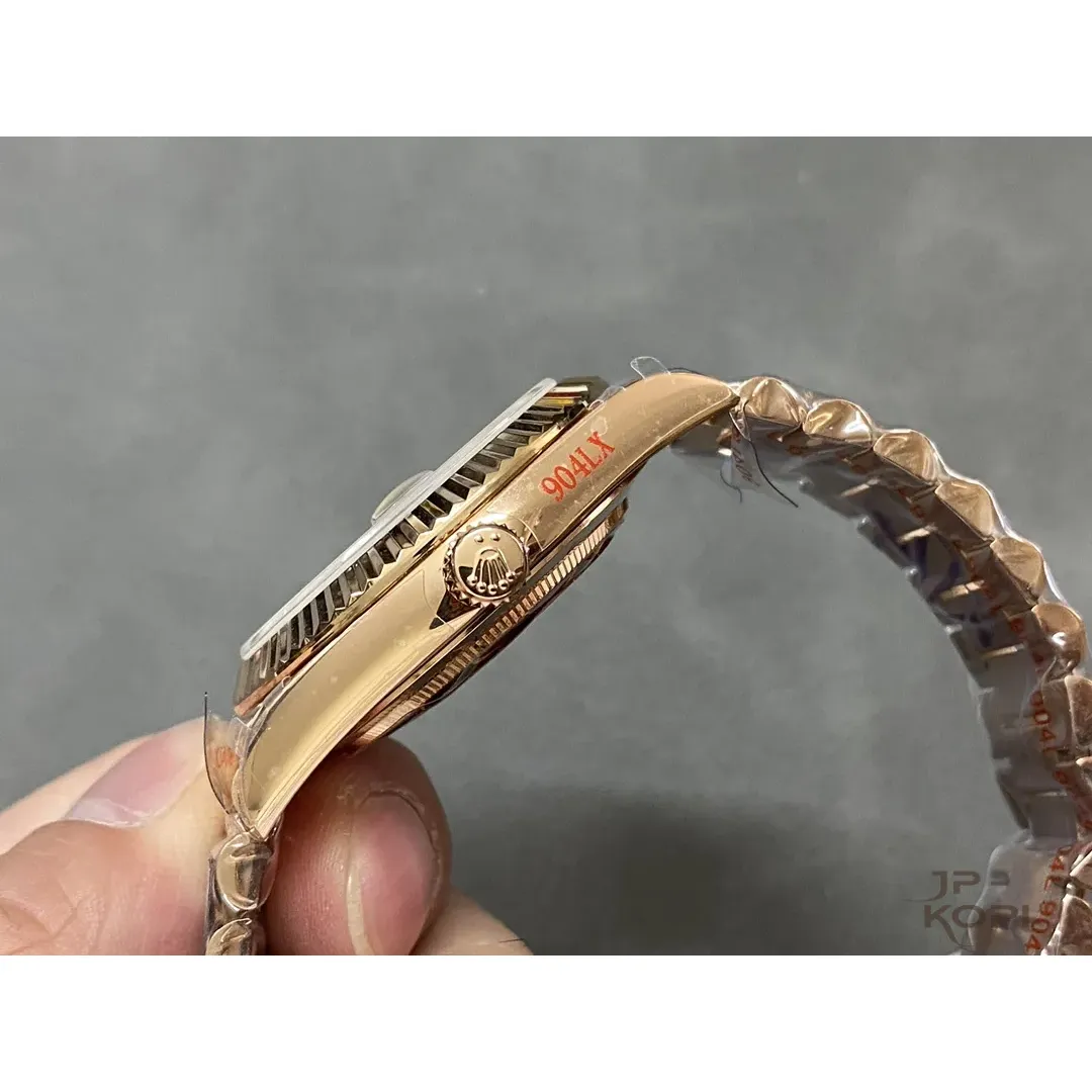 ロレックス デイデイト 228235|ブラックオンブレ×ローマ文字盤×ローズゴールド×加重版 40【QF工場製】 - 画像 (7)