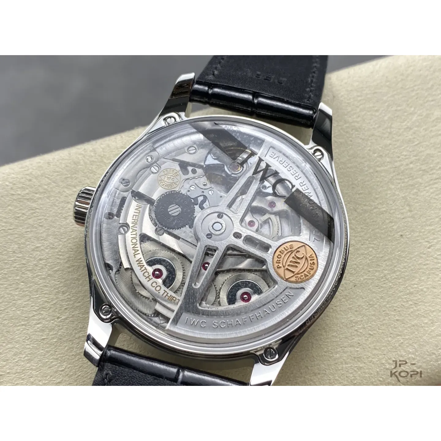 IWC ポルトギーゼ IW501701|ホワイト文字盤 ゴールドインデックス×レザー 42.4mm【APS工場製】 - 画像 (8)