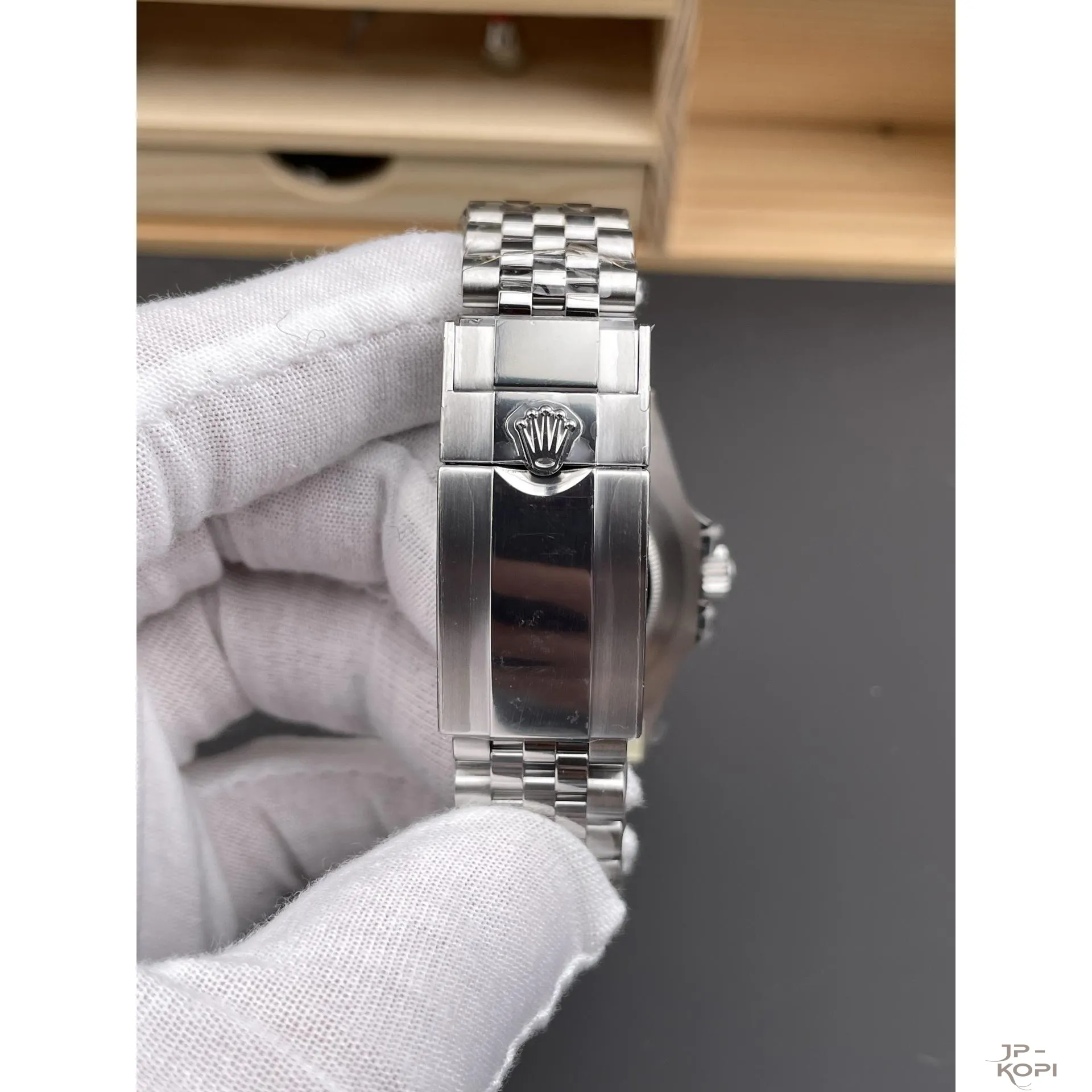 ロレックス GMTマスター II 126710GRNR|ブラック×グレー ジュビリーブレス 丹東Cal.3285【VS工場製 高品質コピー腕時計】 - 画像 (9)