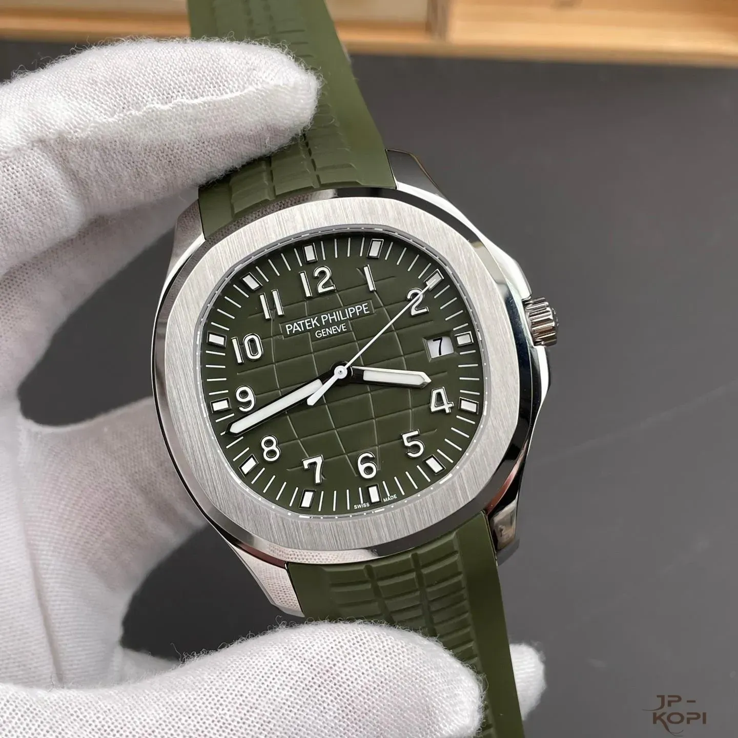 パテック・フィリップ アクアノート 5168G-010|カーキグリーン 42mm ラバーストラップ【BBF工場製】 - 画像 (3)
