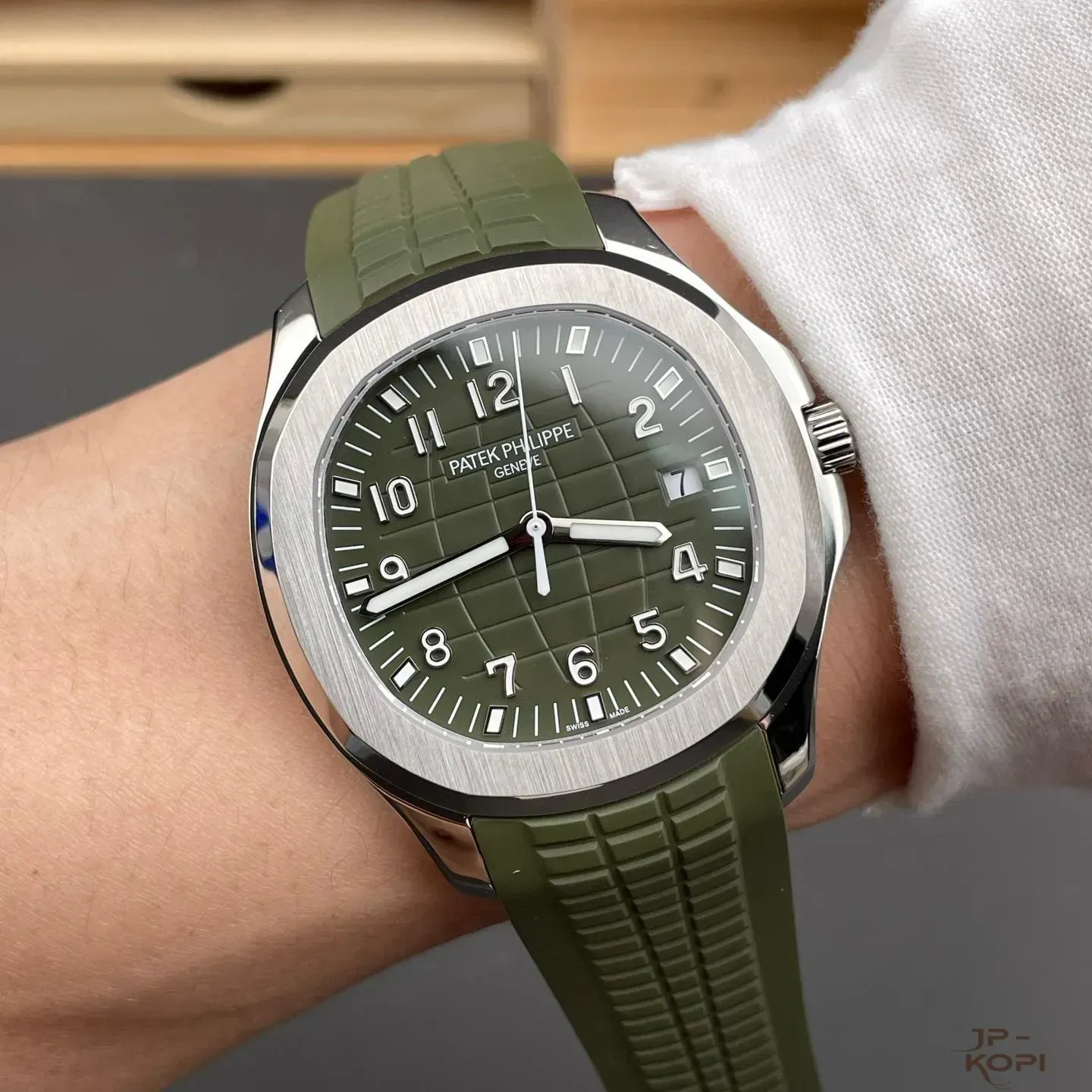 パテック・フィリップ アクアノート 5168G-010|カーキグリーン 42mm ラバーストラップ【BBF工場製】 - 画像 (10)