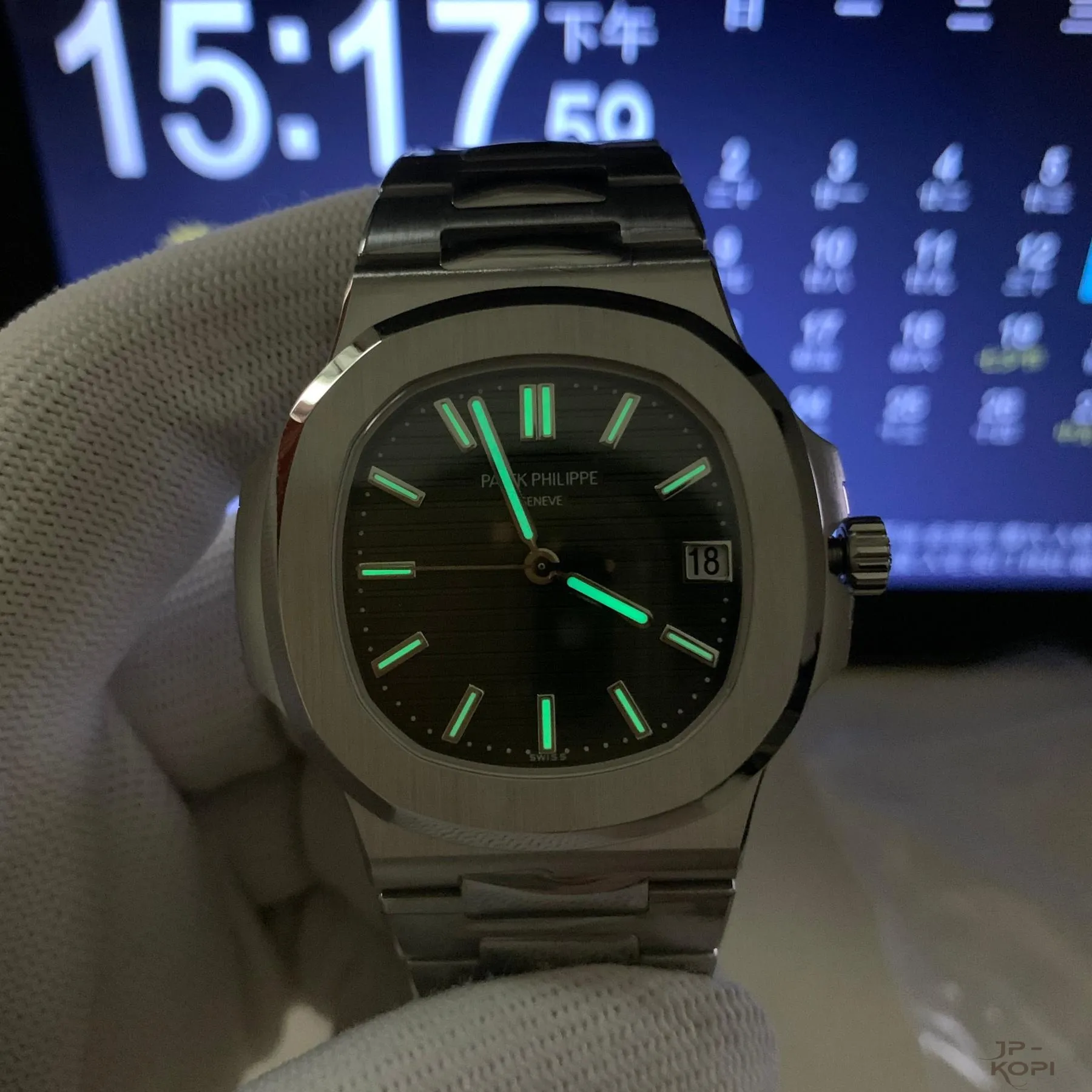 パテック・フィリップ ノーチラス 5711/1A-014|SW製純正代用グリーン文字盤 ステンレス 40mm【BBF工場製】 - 画像 (16)