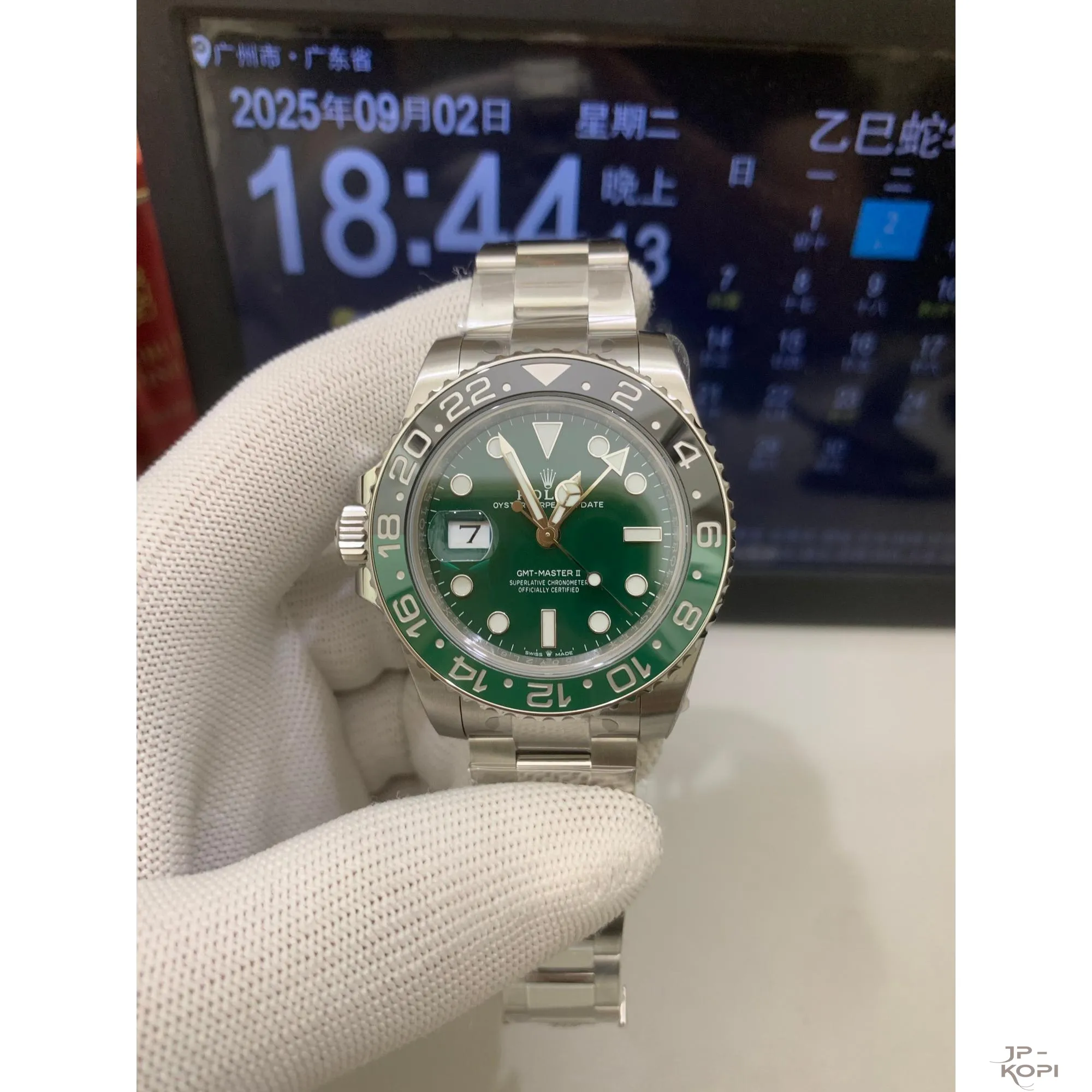 ロレックス GMTマスターII 126729VTNR|レフティGMT グリーンダイアル Cal.3285搭載【VS工場製高品質コピー腕時計】 - 画像 (2)
