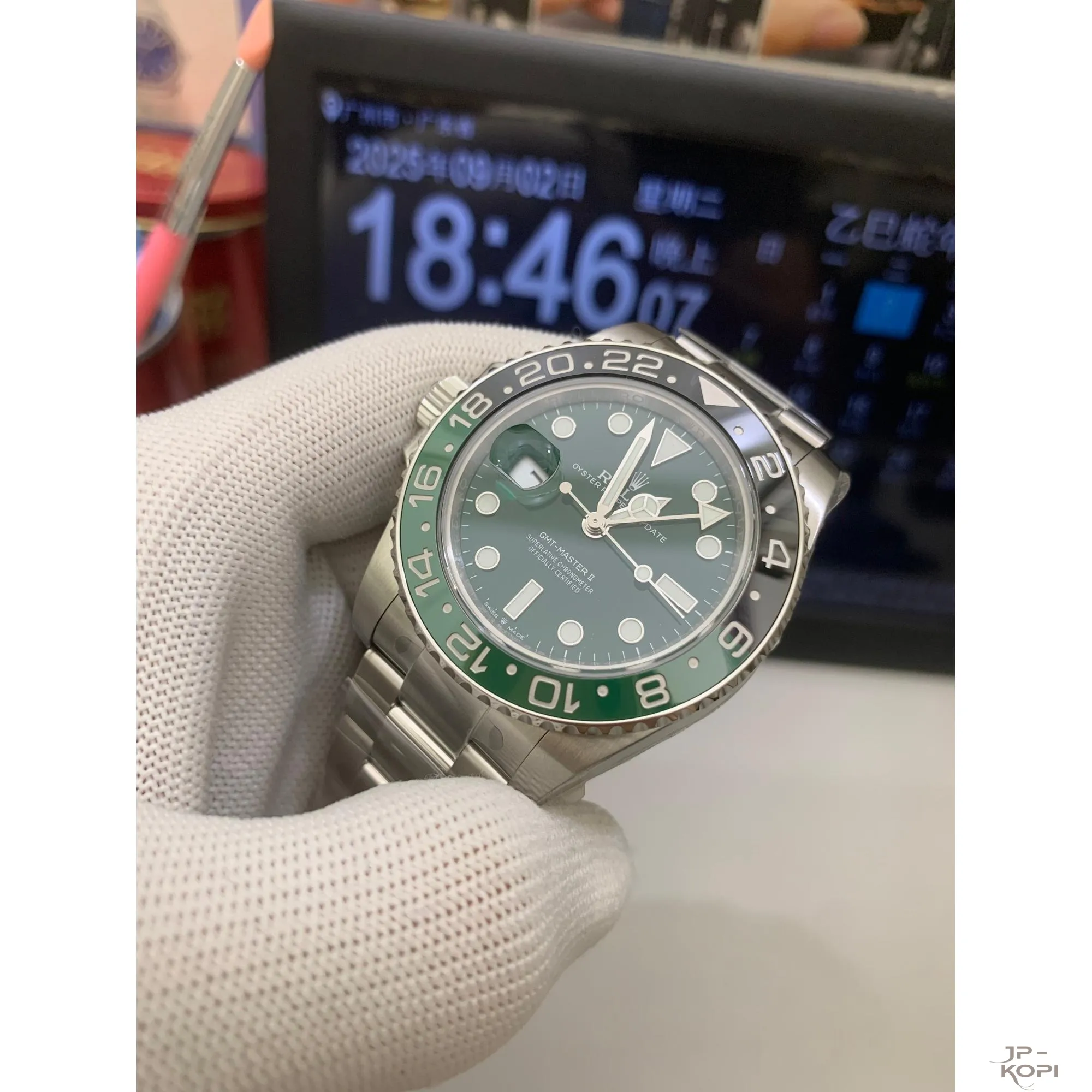 ロレックス GMTマスターII 126729VTNR|レフティGMT グリーンダイアル Cal.3285搭載【VS工場製高品質コピー腕時計】 - 画像 (5)