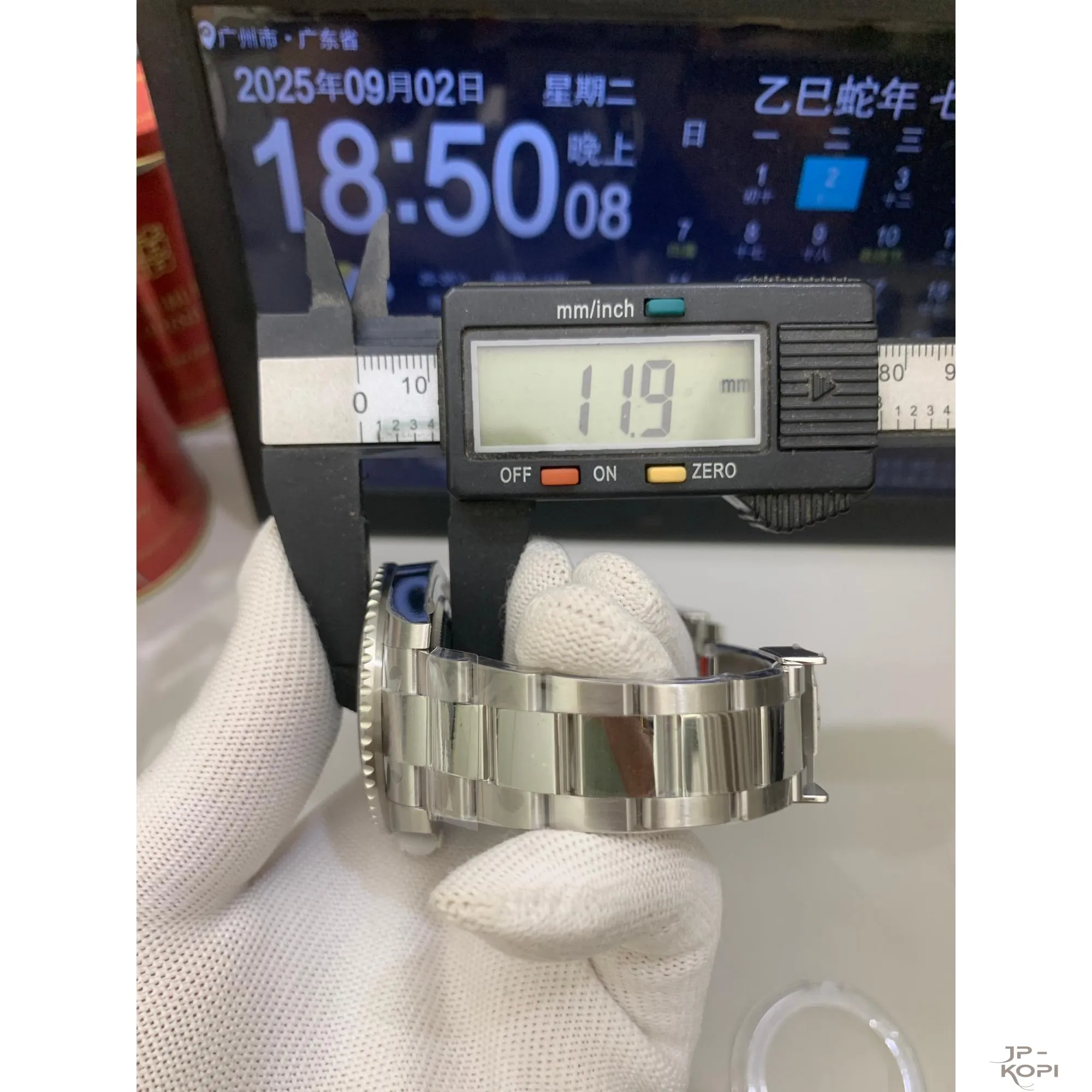 ロレックス GMTマスターII 126729VTNR|レフティGMT グリーンダイアル Cal.3285搭載【VS工場製高品質コピー腕時計】 - 画像 (13)