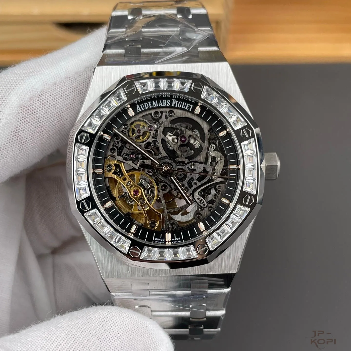 オーデマ・ピゲ ロイヤルオーク 15412BC|スケルトン×カスタムモアサナイトベゼル×フリースプラングバランス式【THB工場製】 - 画像 (4)