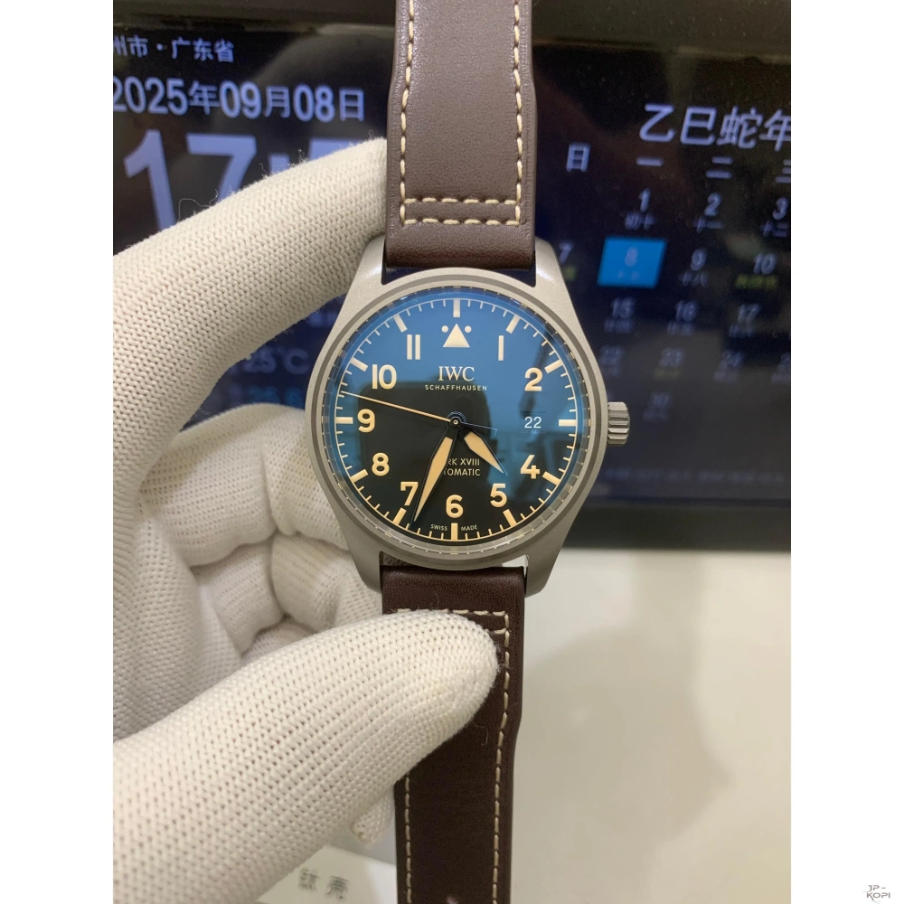 IWC パイロットウォッチ マークXVIII ヘリテージ IW327006|チタニウム 40mm【V7工場製 高品質コピー腕時計】 - 画像 (2)
