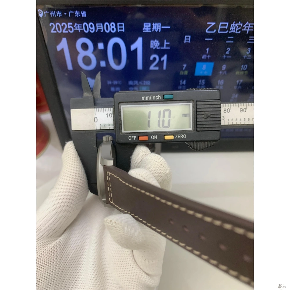 IWC パイロットウォッチ マークXVIII ヘリテージ IW327006|チタニウム 40mm【V7工場製 高品質コピー腕時計】 - 画像 (8)