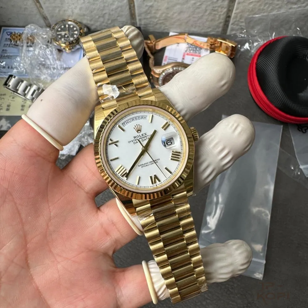 ロレックス デイデイト 40mm M228238-0042|ホワイトローマ数字 上海Cal.3255 加重版【RC工場製 高品質コピー腕時計】 - 画像 (3)