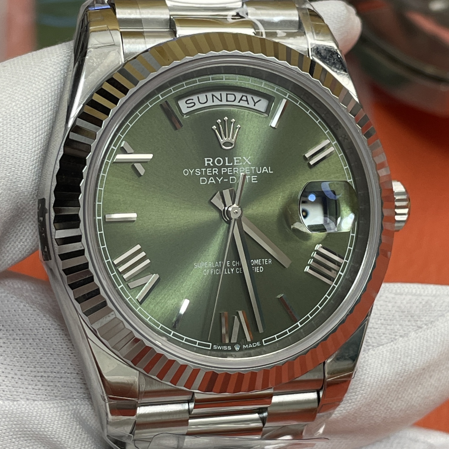 ロレックス デイデイト 40mm M228236-0008|オリーブグリーン 上海Cal.3255 加重版【RC工場製 高品質コピー腕時計】 - 画像 (16)