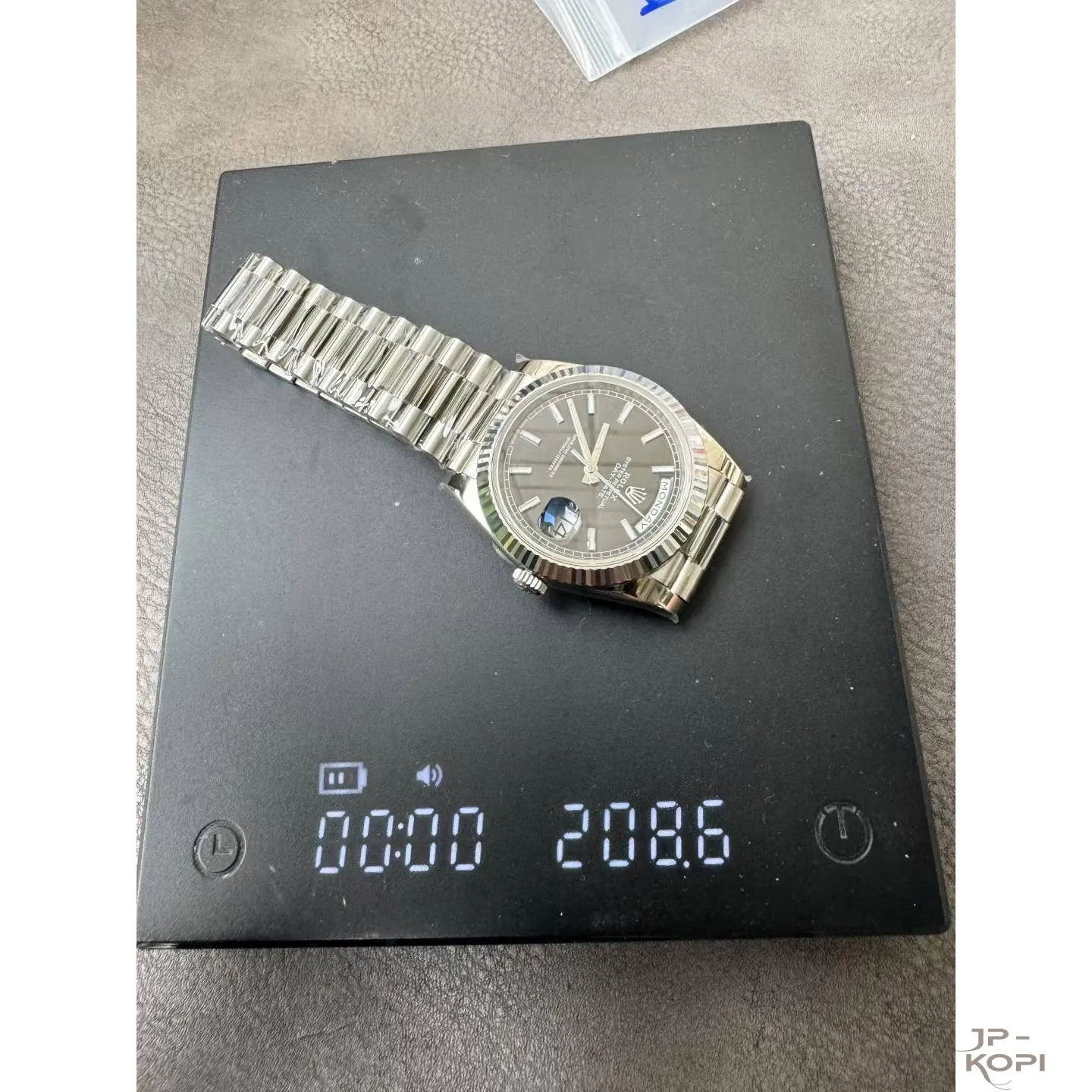 ロレックス デイデイト 40mm M228236-0003|ブライトブラック 上海Cal.3255 加重版【RC工場製 高品質コピー腕時計】 - 画像 (10)