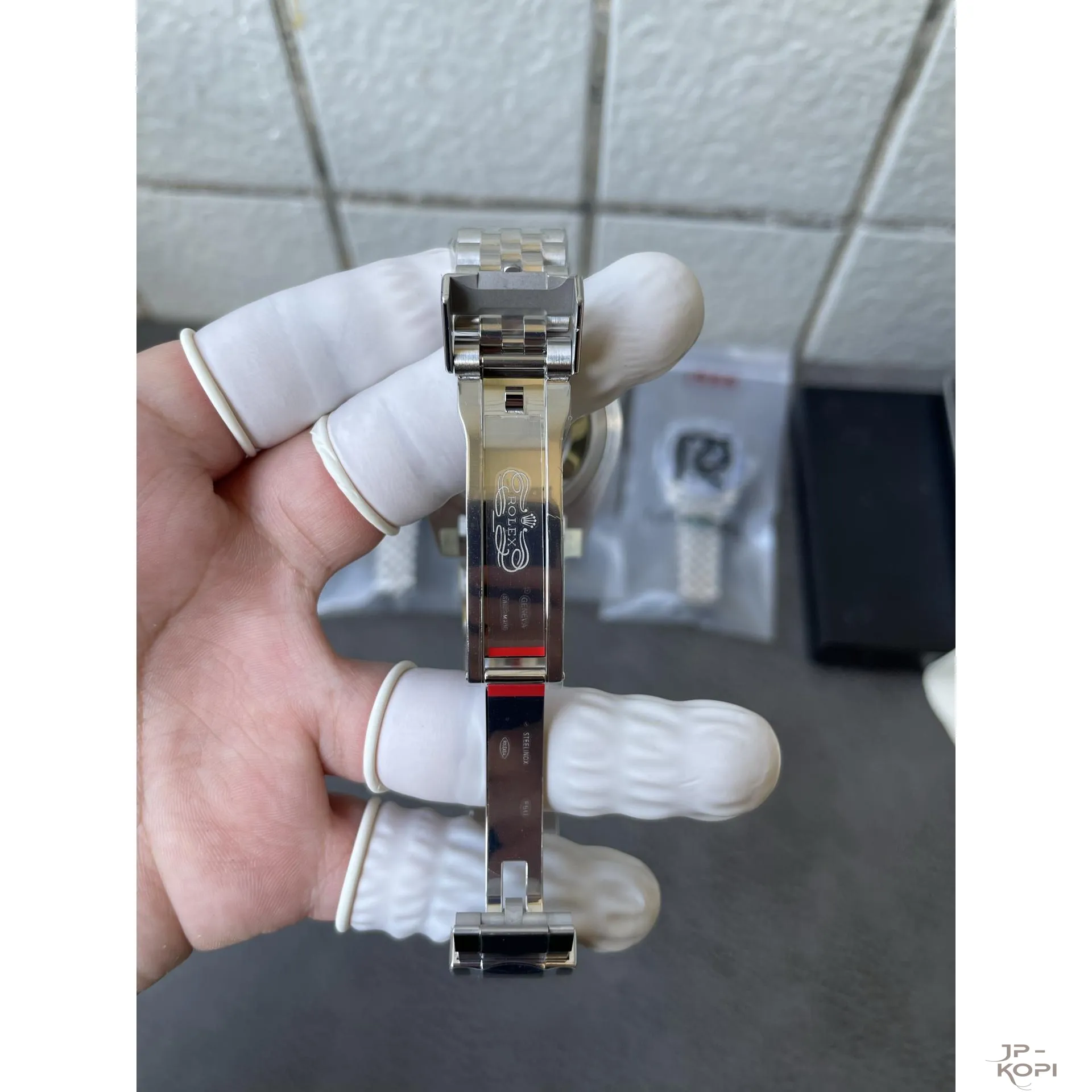 ロレックス GMTマスター II M126720VTNR-0002|グリーン×ブラック 40MM 上海Cal.3285【RC工場製 高品質コピー腕時計】 - 画像 (11)