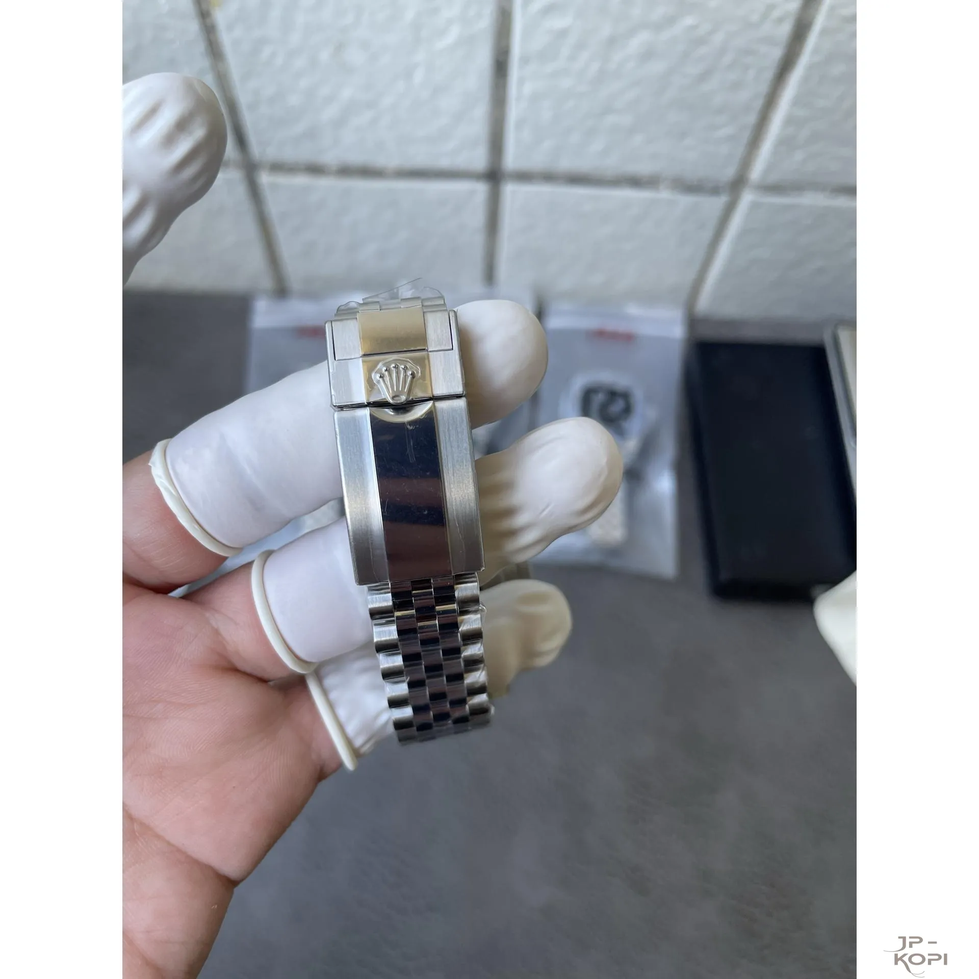 ロレックス GMTマスター II M126720VTNR-0002|グリーン×ブラック 40MM 上海Cal.3285【RC工場製 高品質コピー腕時計】 - 画像 (10)