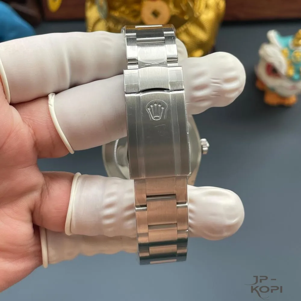 ロレックス オイスターパーペチュアル m134300-0009|メッドブルー 41mm 上海Cal.3230【RC工場製 高品質コピー腕時計】 - 画像 (9)