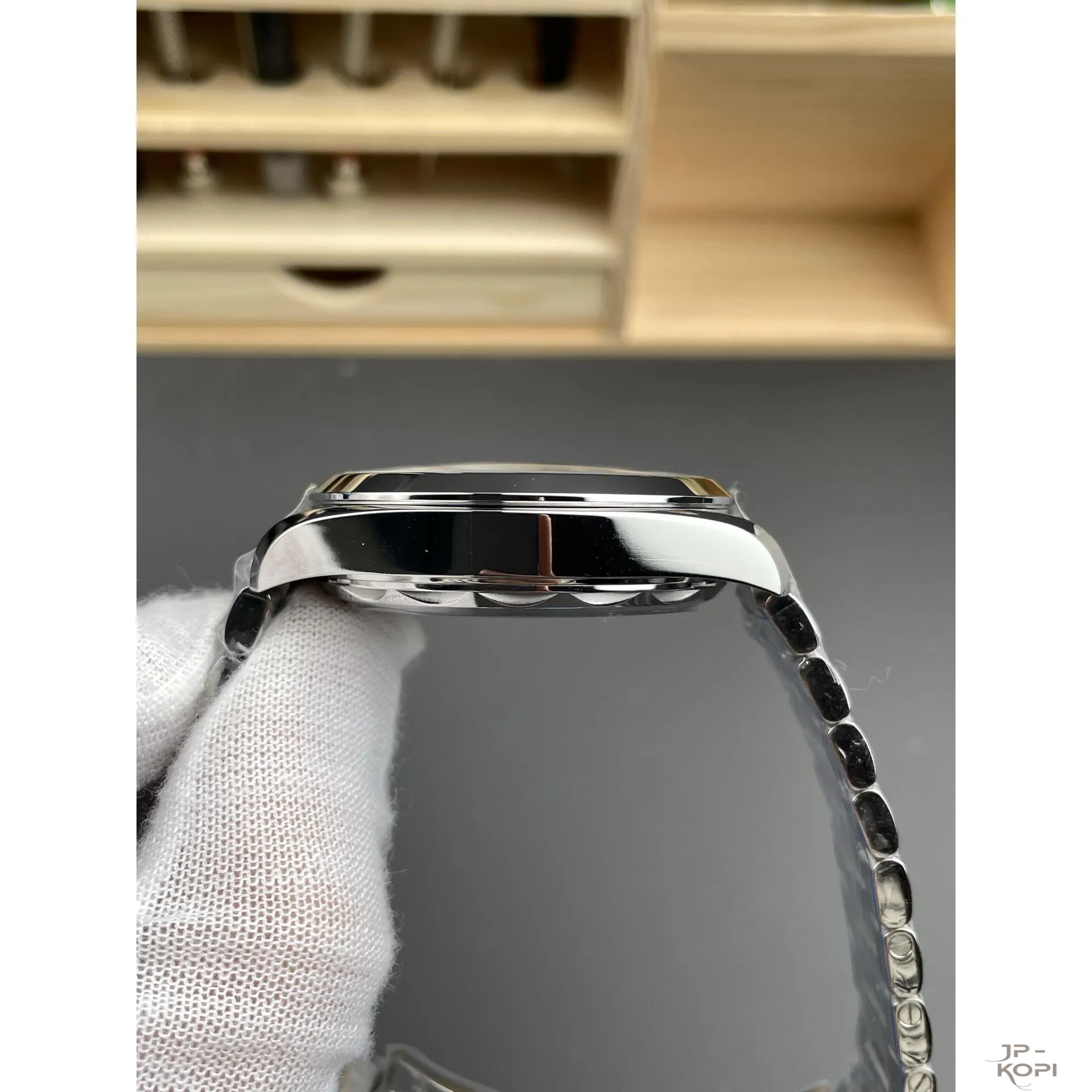 オメガ シーマスター 220.10.41.21.03.006|ターコイズブルー 41mm 丹東Cal.8900【VS工場製高品質腕時計】 - 画像 (4)